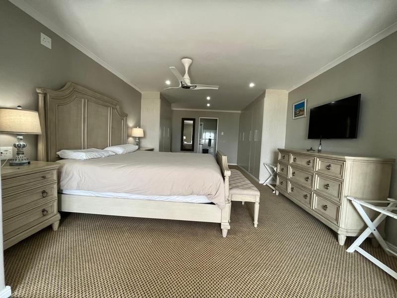 5 Bedroom Property for Sale in Kleinbaai Western Cape